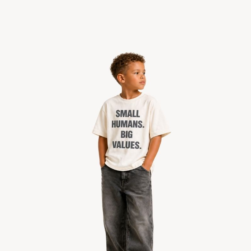 SMALL HUMANS. BIG VALUES. – Kids T-shirt White